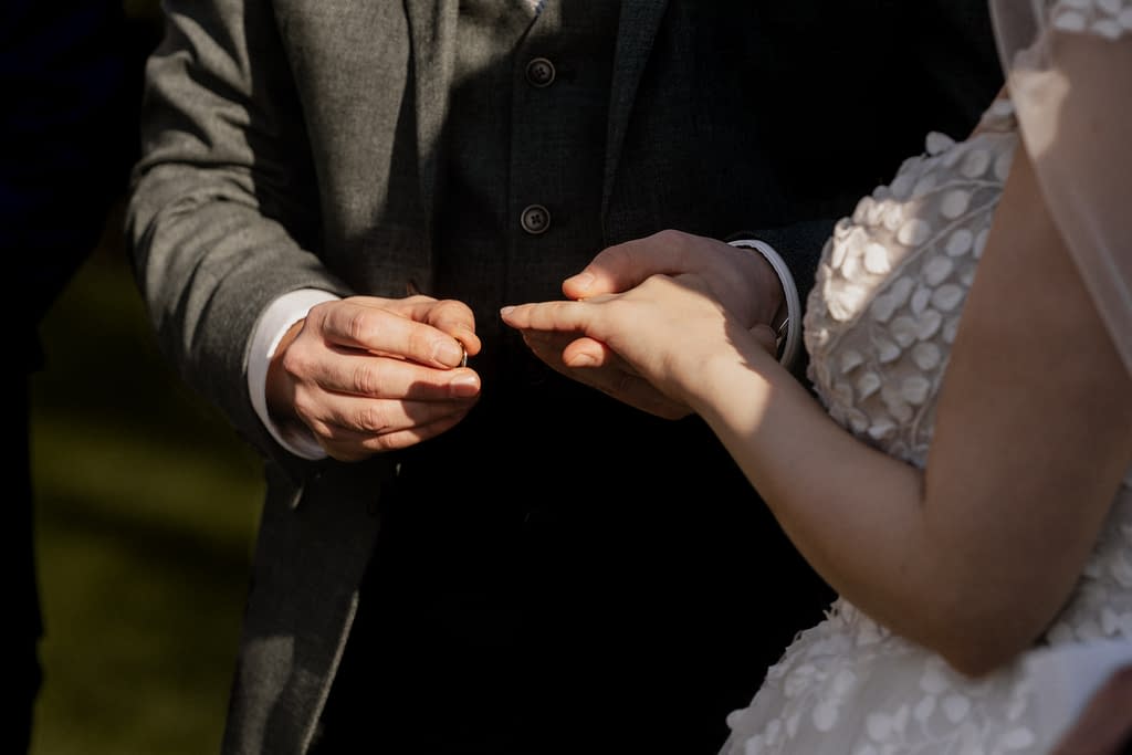 Ringe tausch.