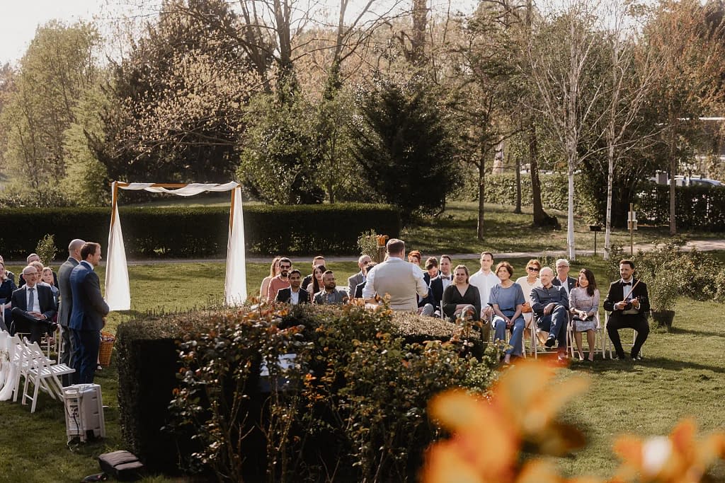 Hochzeitsfotografie Marie Monheim – Das Ja Wort unter freiem Himmel