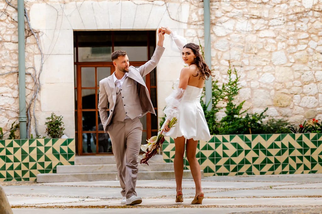 Hochzeitsfotograf Bielefeld Braut und Bräutigam Sooting in der Hochzeitslokation (8)