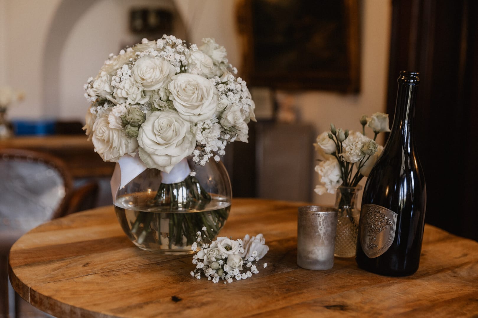 Ein Meer aus Blumen, so zart wie ihre Liebe.