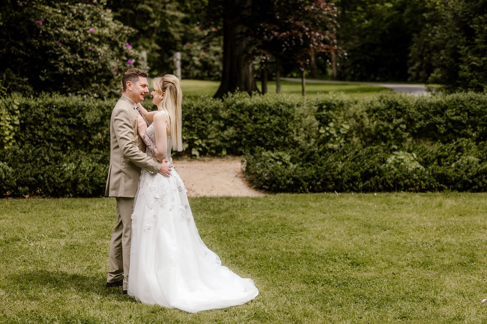 Hochzeitsshooting im Park Bad Lippspringe