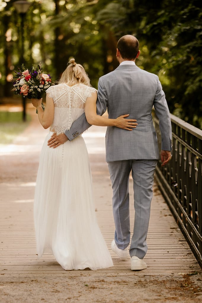 Hochzeitsshooting in Schloss Neuhaus Park