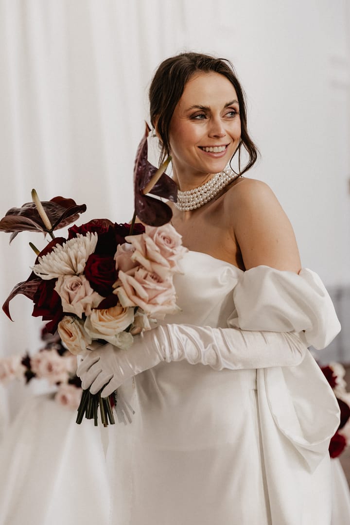 Die Braut voller Anmut und Glück