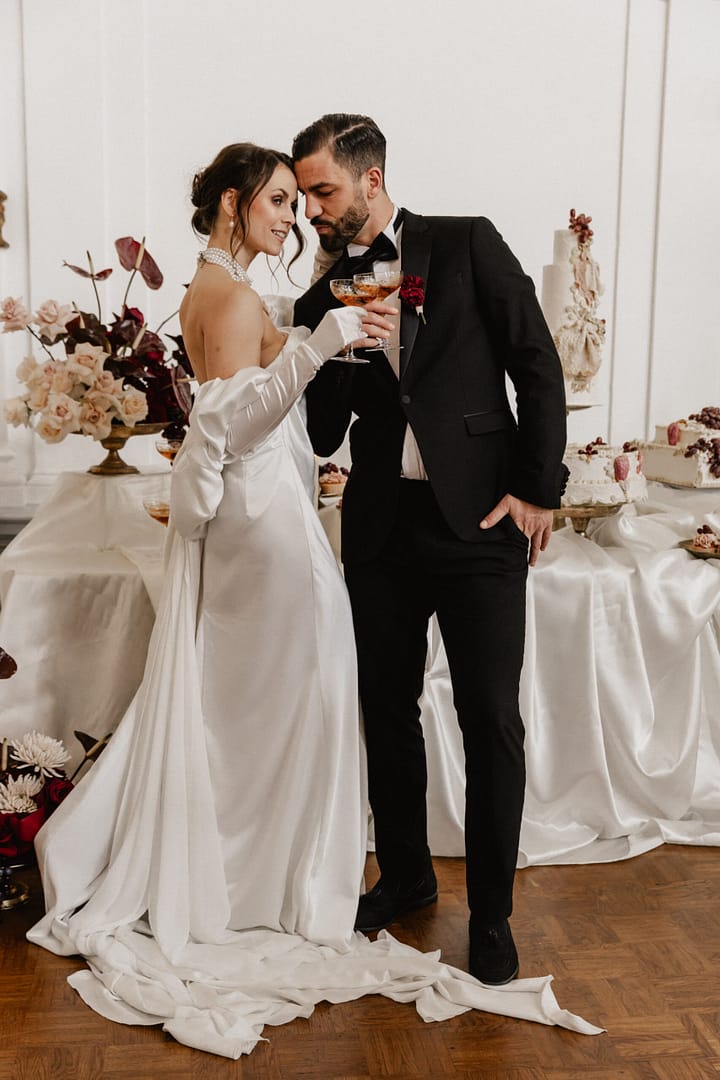 Braut und Bräutigam Seite an Seite